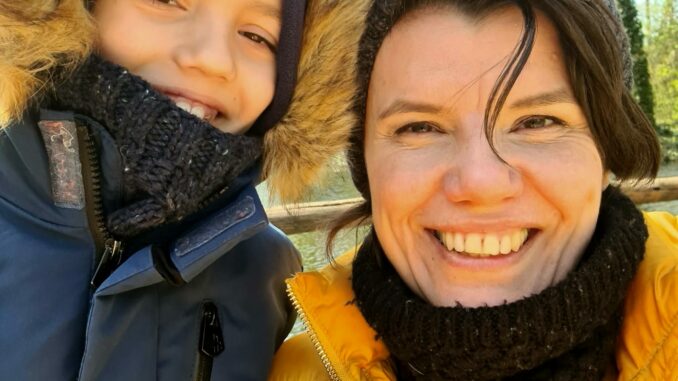 Silvia mit ihrem Sohn